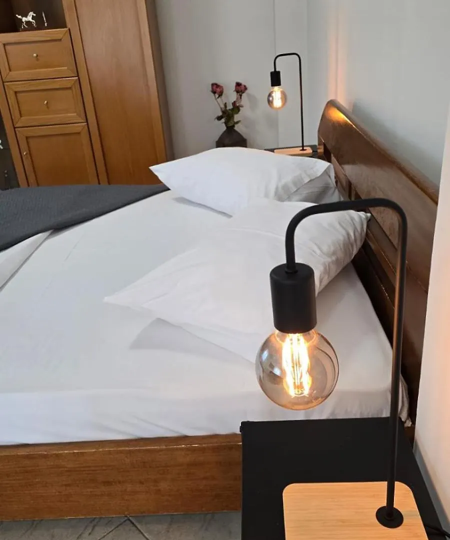 Lucky Apartment Nea Kallikrateia 0*,  Görögország